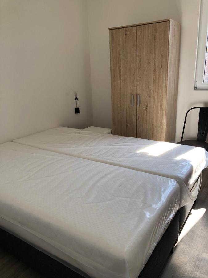 New Dahlia Hotel Bredene Bagian luar foto